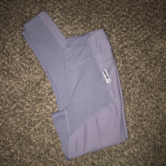 *SOLD* Gymshark lilac leggings - Picture 1 of 3